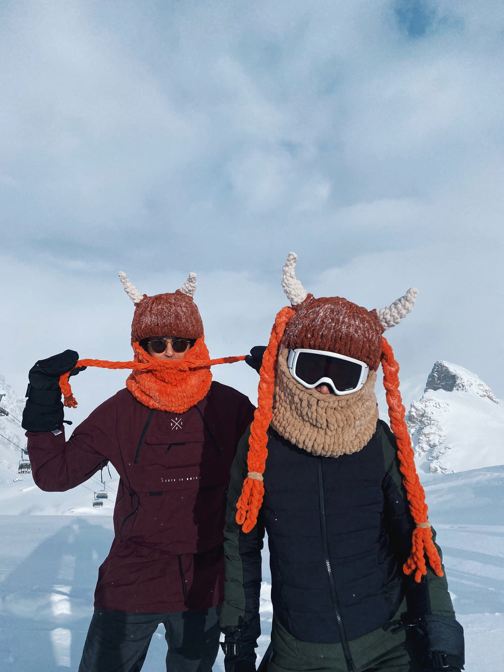 HOGAR- kapa za glavu