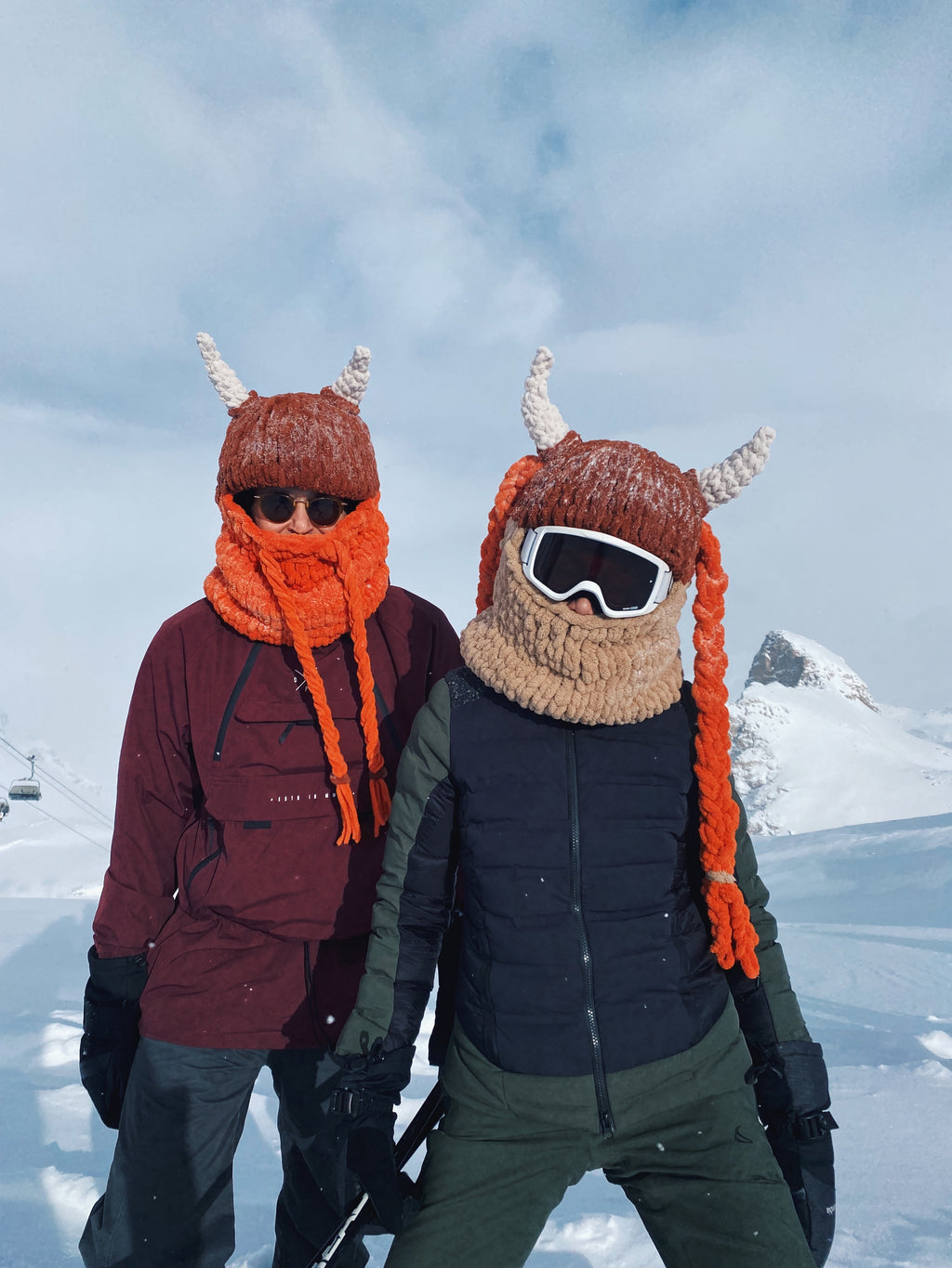 HOGAR- kapa za glavu