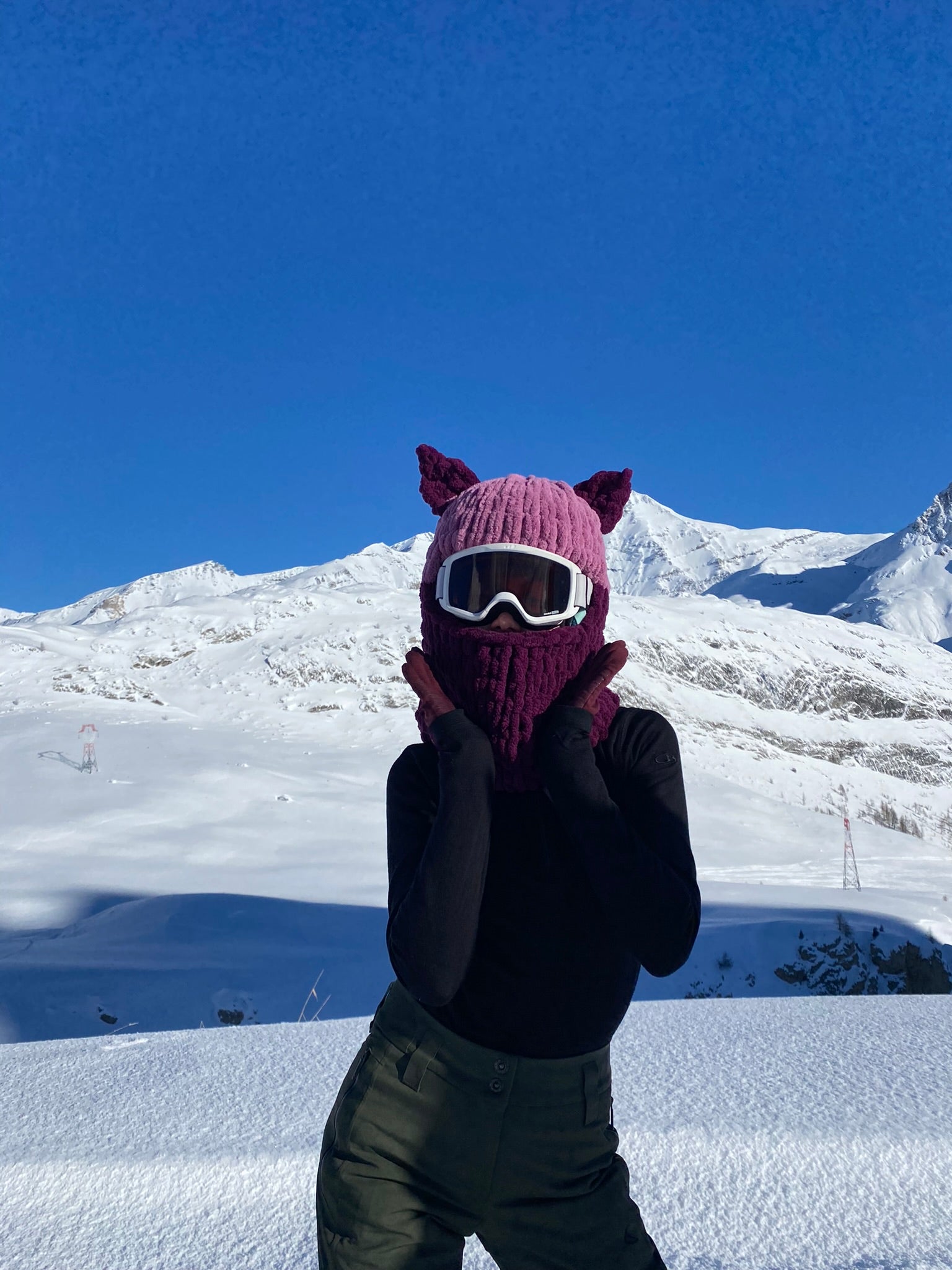 MAČKA- navlaka za kacigu